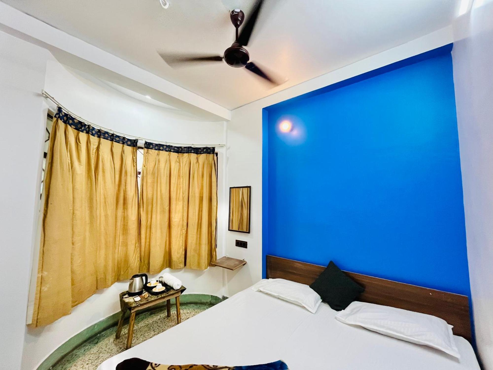 Ganga Guest House Varanasi Exterior foto